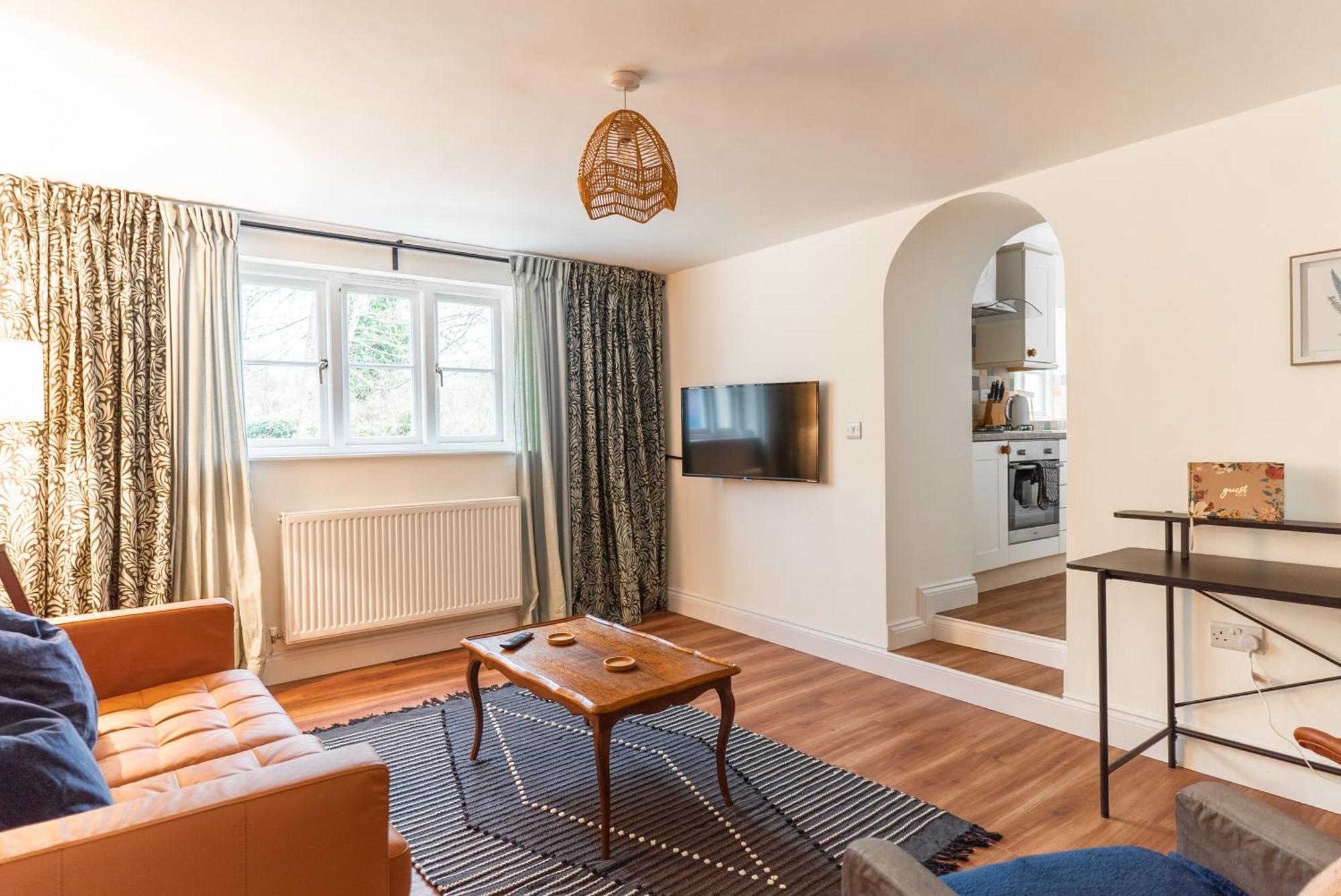 Holyland House - Greenacres Estates Lamphey Bagian luar foto