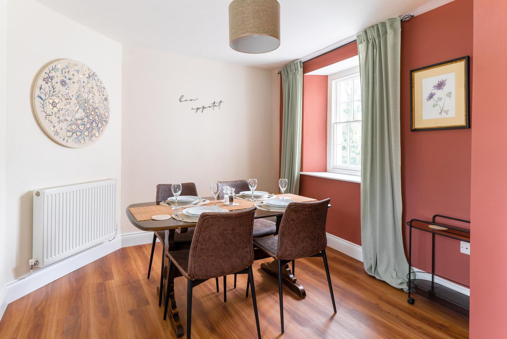 Holyland House - Greenacres Estates Lamphey Bagian luar foto